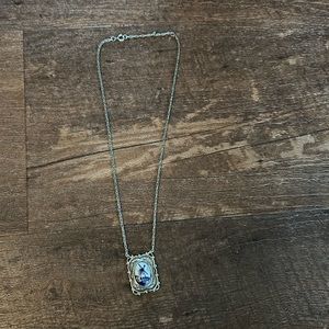 Sarah Coventry 1977 Katrina Windmill Pendant necklace